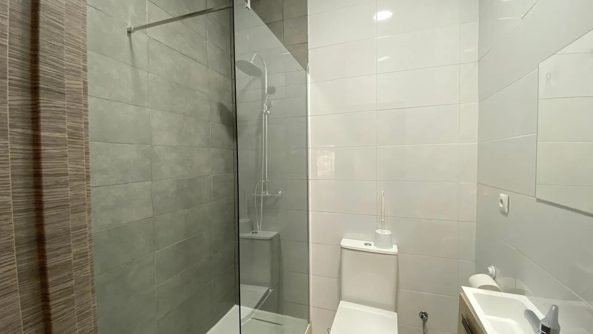 Apartamento Wellness Casa Mari San Sebastián de los Reyes 0*,